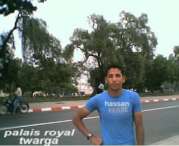 c encore moi ds le palais royal